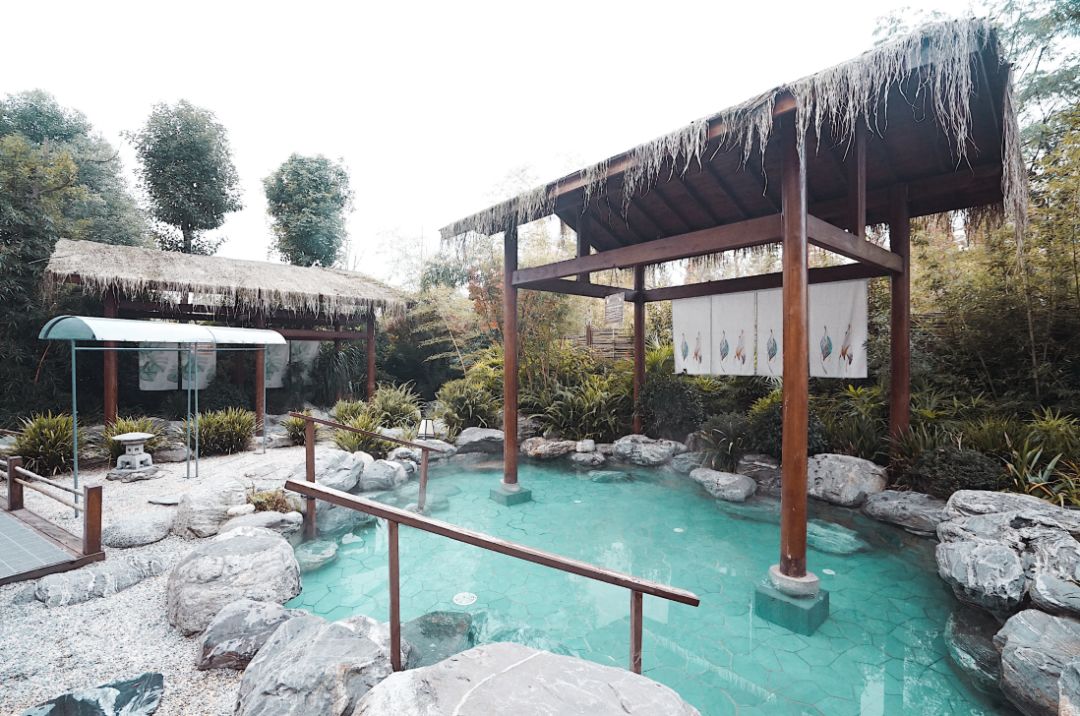 青城山打卡地隐遇谷私汤温泉民宿,青城山雅上一宿温泉酒店是真温泉