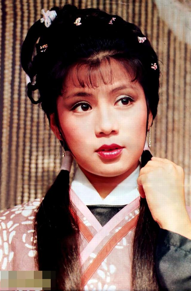 37年后《射雕英雄传》演员今昔照黄日华58岁曾江86岁而他89岁