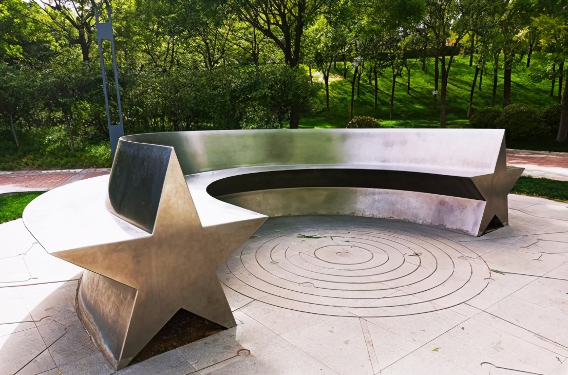 第十三届全国美展雕塑展,中国美术馆首届全国雕塑艺术展