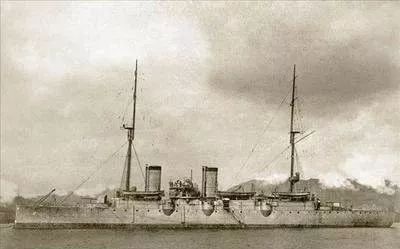 方伯谦丰岛海战无耻挂白旗，黄海再逃命撞沉友舰，舰长愤而自杀