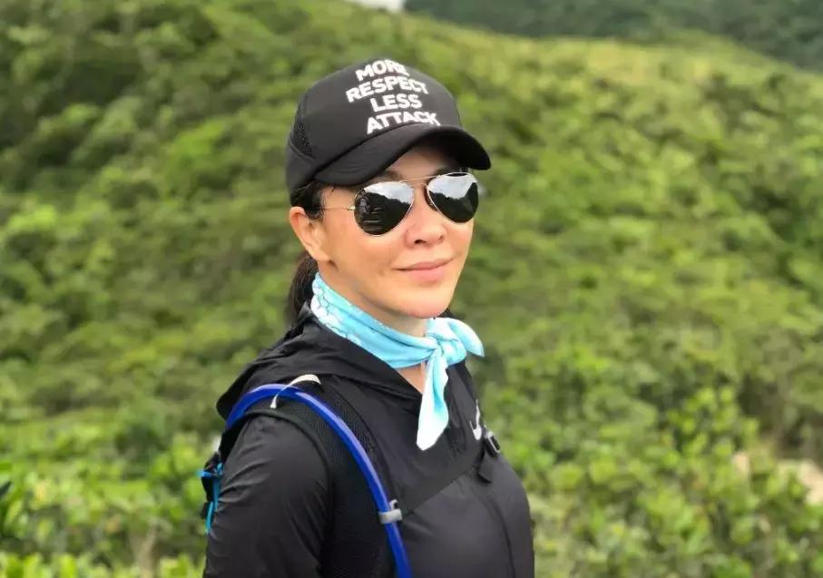 女明星户外,女明星户外综艺为什么晒不黑