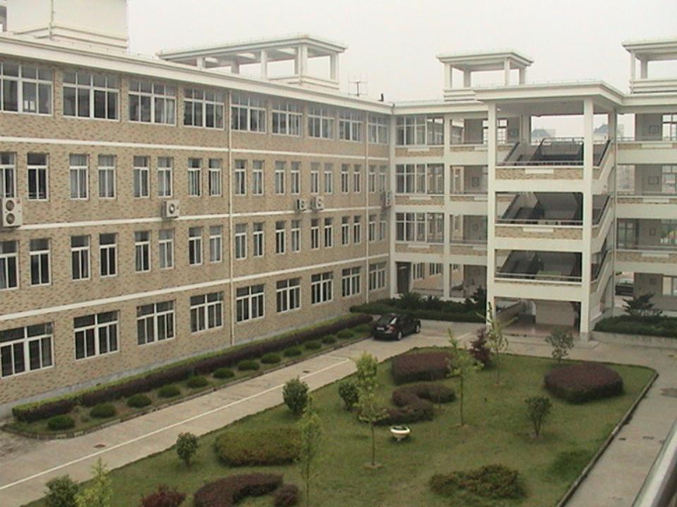 太疯狂！学区单价挂至8万/平！宁波中河、长丰等多校9月投用