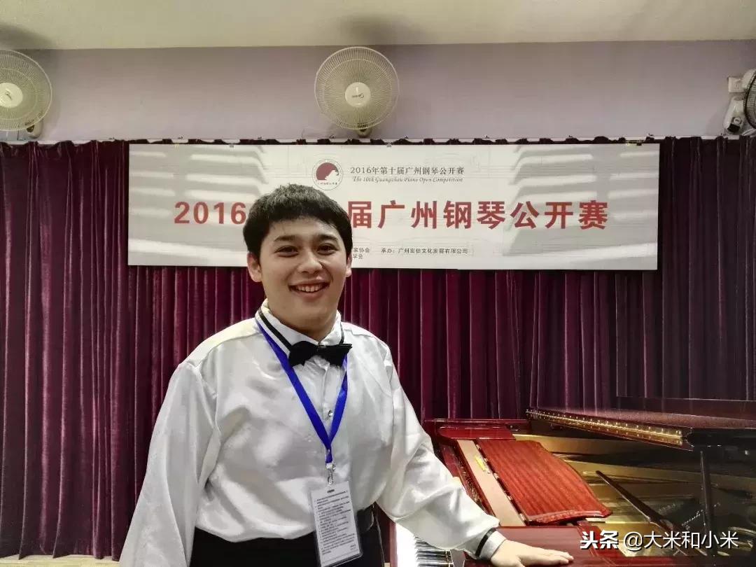 我把重度自闭症儿子从悬崖边上拉回来，与音乐共舞！