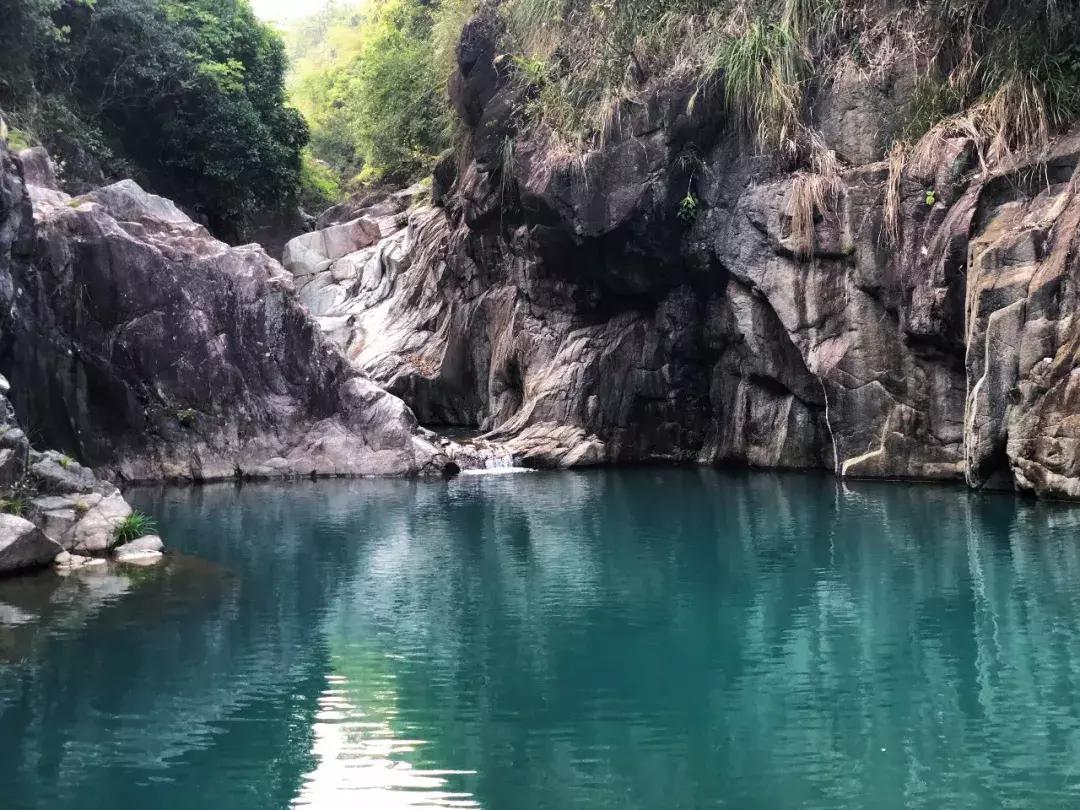 越过山丘才发现它如此优秀,越过山丘发现一无所有