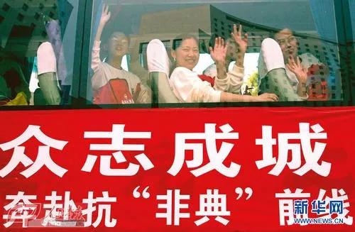 张国荣去世后梅艳芳反应,梅艳芳去世张国荣表现