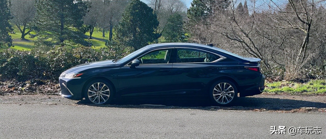 38号评测雷克萨斯es200,2023款雷克萨斯es250性能测试