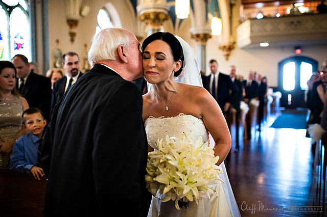 35mmf1.4视频样片,35mmf1.4便宜镜头推荐