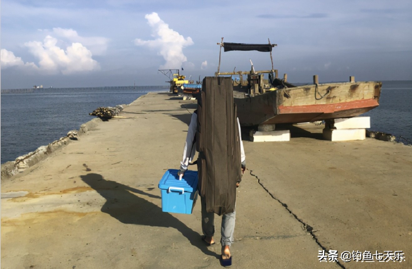 钓鱼发家致富成功案例,出海钓鱼一个月赚几十万