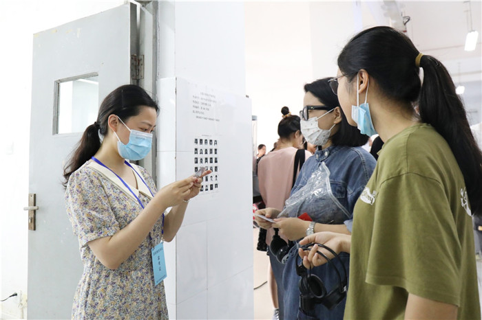 2022年重庆大学英语六级考试时间,重庆城科英语试卷