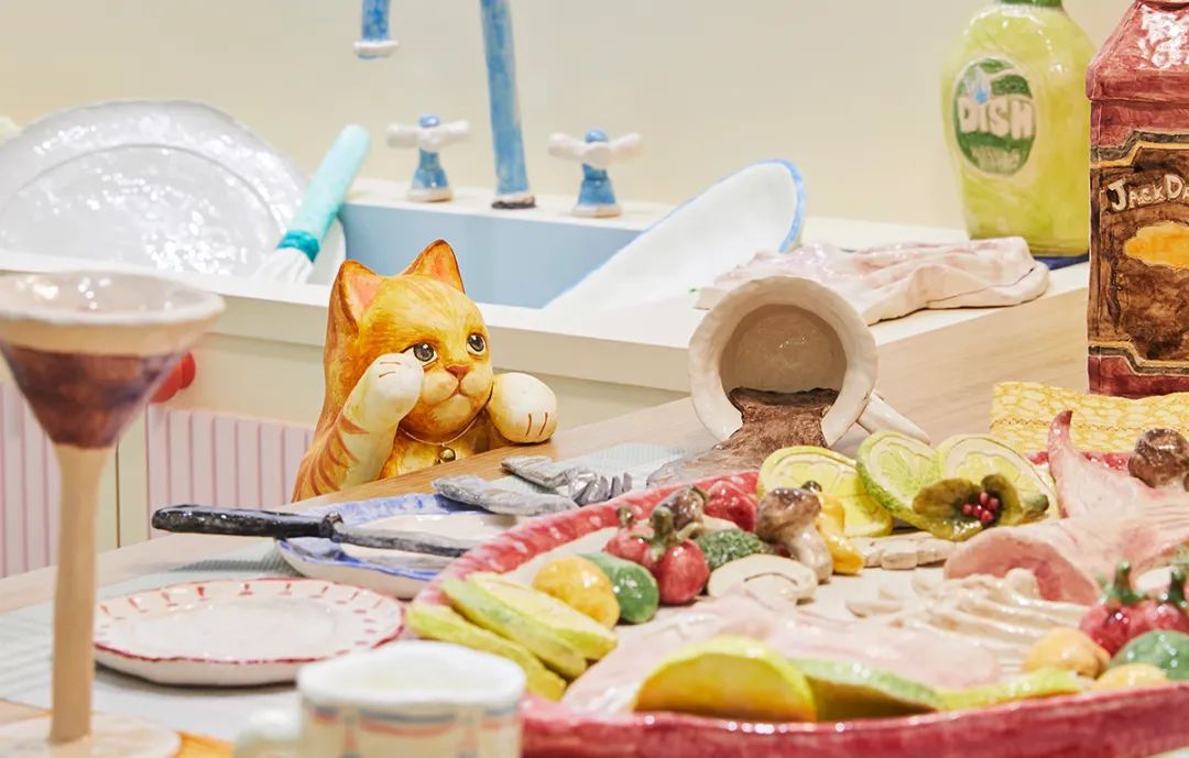 蔡徐坤成纪梵希彩妆代言人，《少年的你》成金像奖最大赢家…