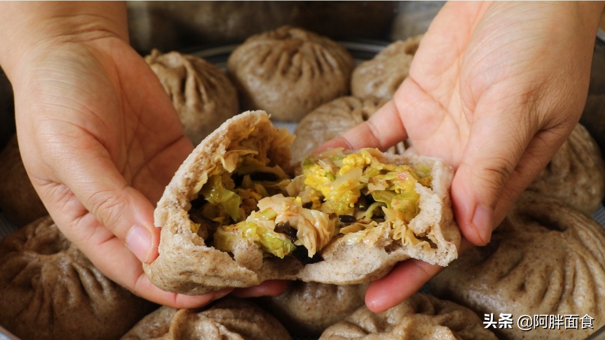 多用这菜调包子馅,多用这面擀包子皮,孩子吃促消化,成人吃减肉