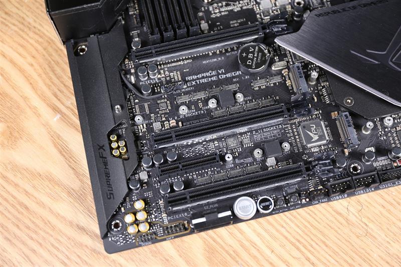 rogrampage系列工作站主板,rogrampageviextreme主板硬盘