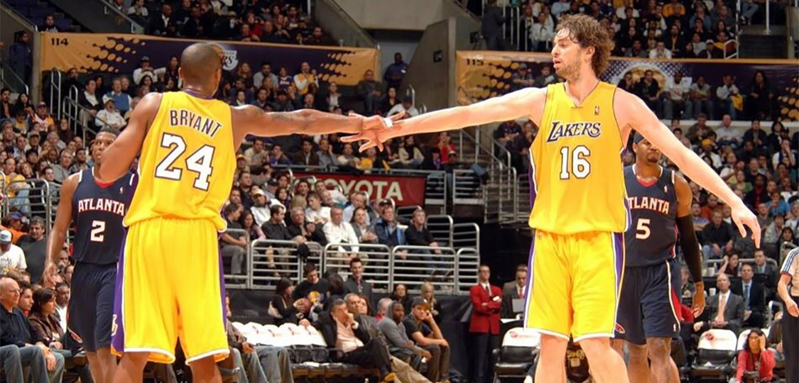 科比带领两连冠湖人时期的能力,科比两连冠加索尔和科比谁表现好