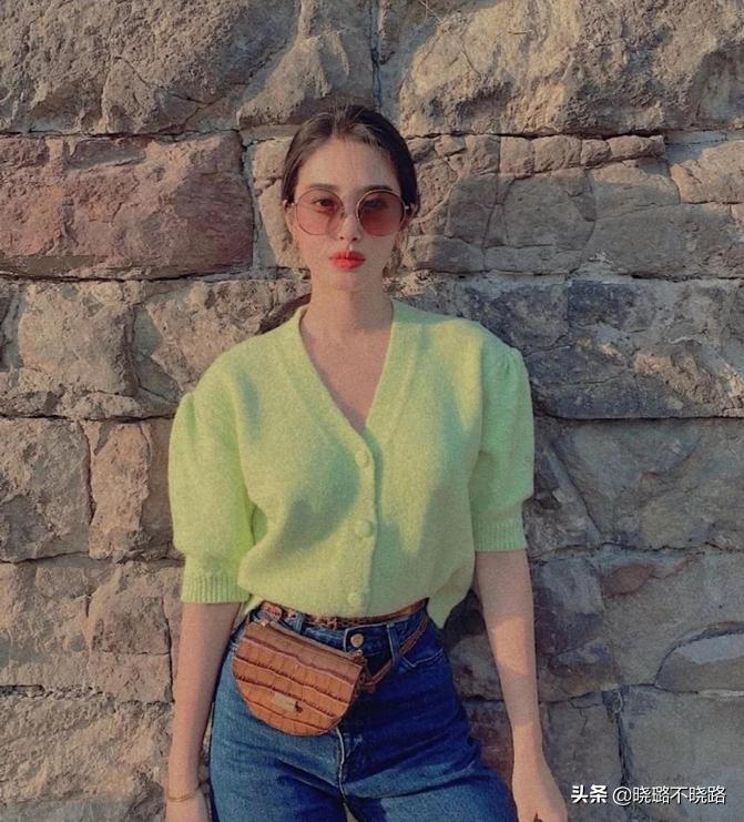 泡泡袖怎么穿最好看,2022年还流行泡泡袖吗