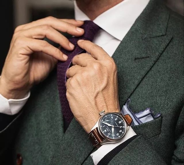 欧米茄手表和浪琴手表比较哪个好,欧米茄浪琴手表哪家好