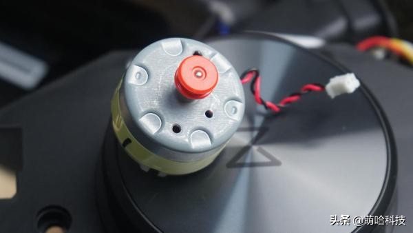 石头roborock扫地机器人t6,石头扫地机器人t6和p50哪个好