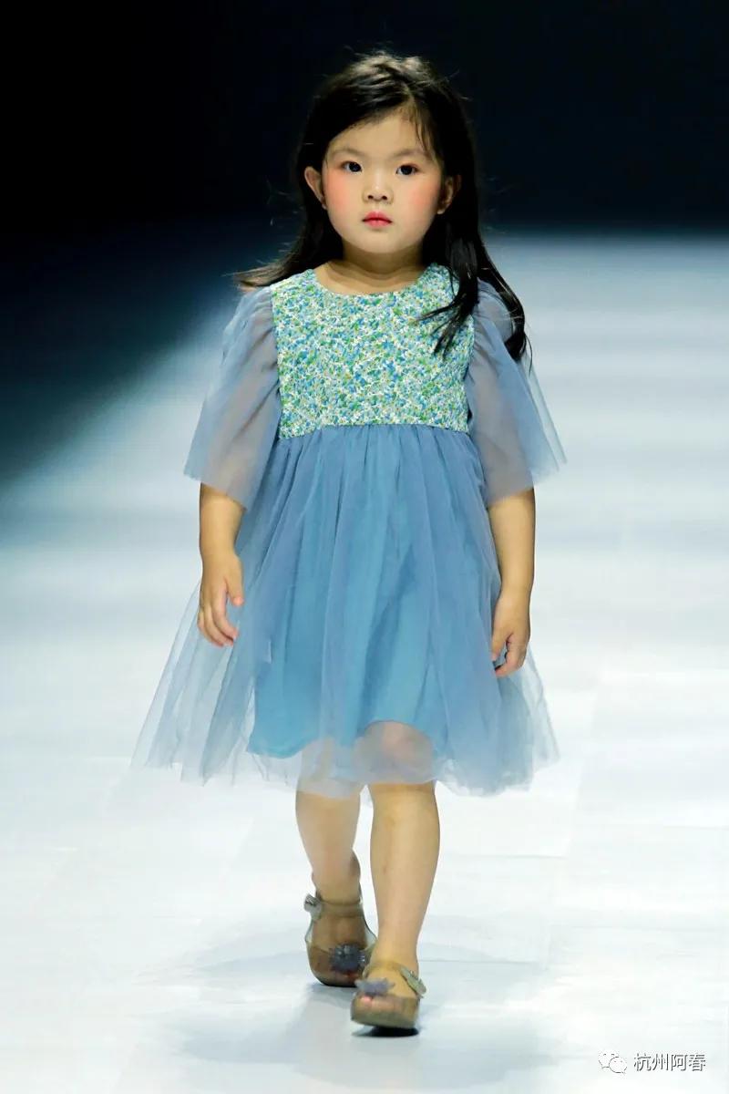 国际时尚周巴黎,时装周秀场