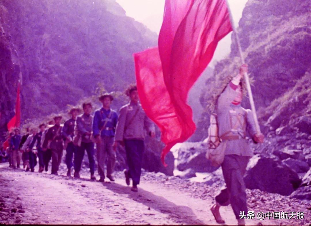 航天科技集团七院:让*党**旗在巴山蜀水高高飘扬