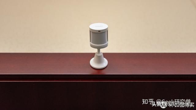 智能语音控制家用监控,语音控制全屋智能设备