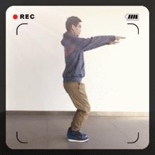 膝关节置换后的康复锻炼方法视频,膝盖痛锻炼膝盖的正确方法