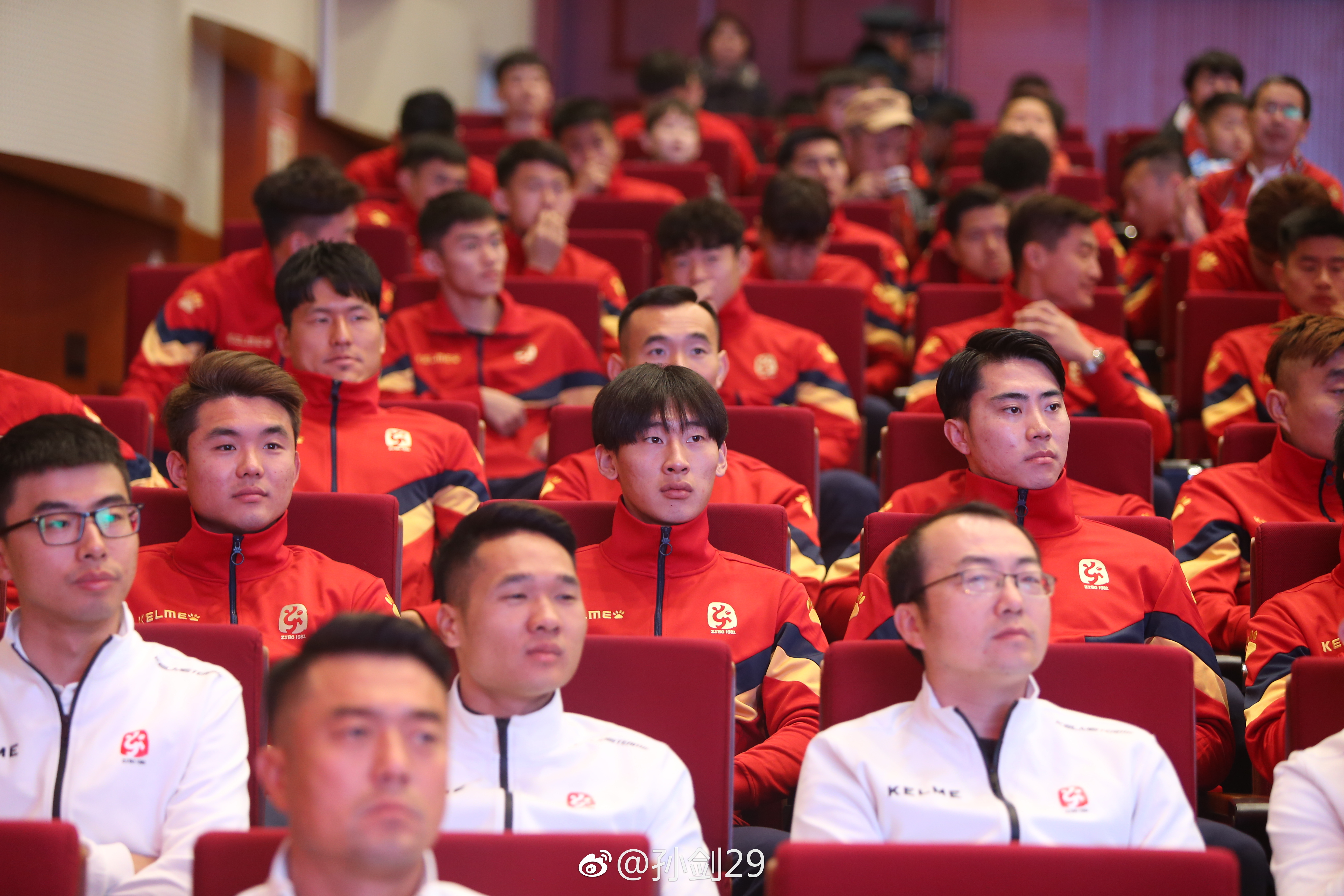 淄博蹴鞠足球最新消息,2020淄博蹴鞠热身赛