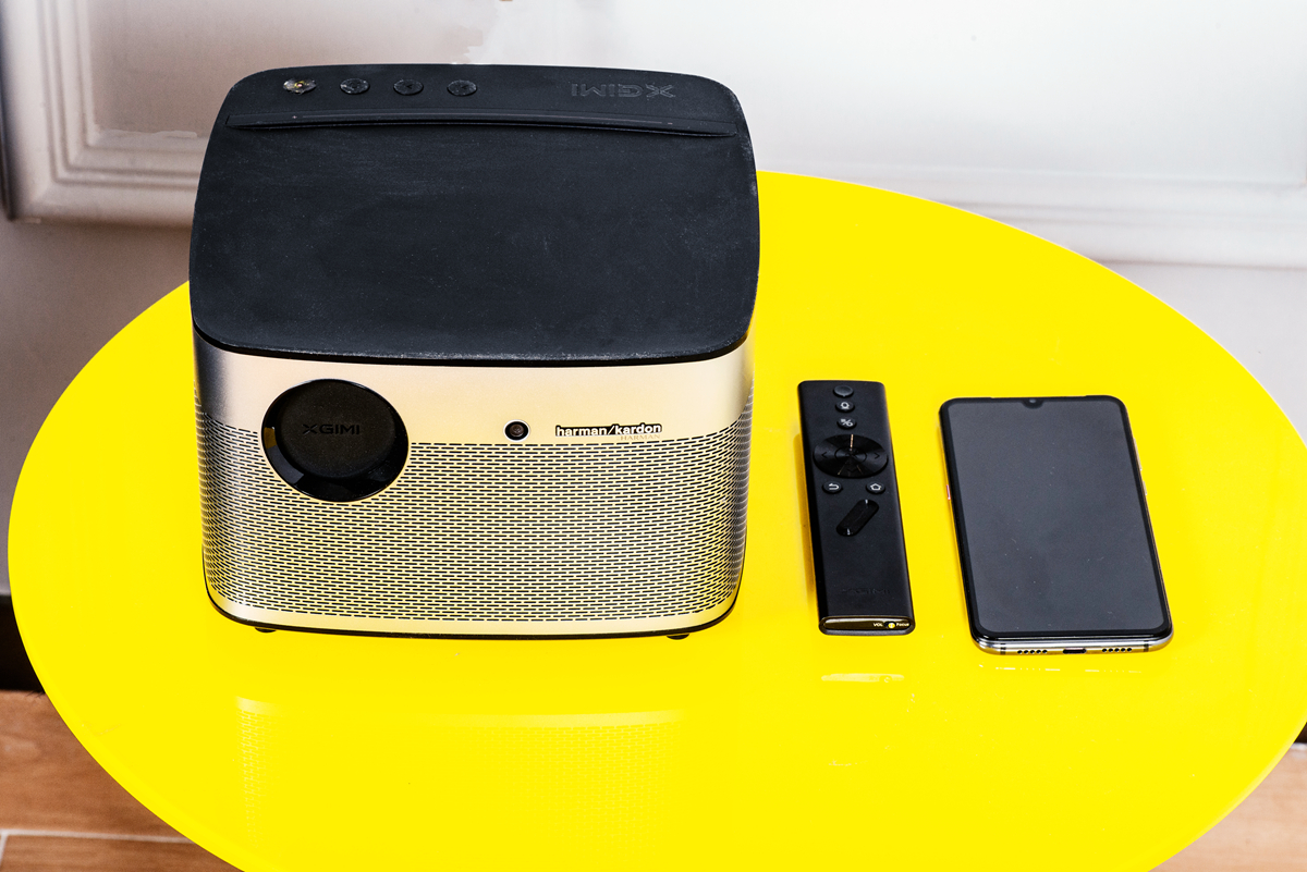 vivo手机如何有线投屏到电视,华为手机有线投屏电视方法