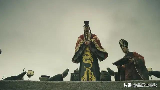 曹丕逆袭曹植,曹丕本是同根生相煎何太急