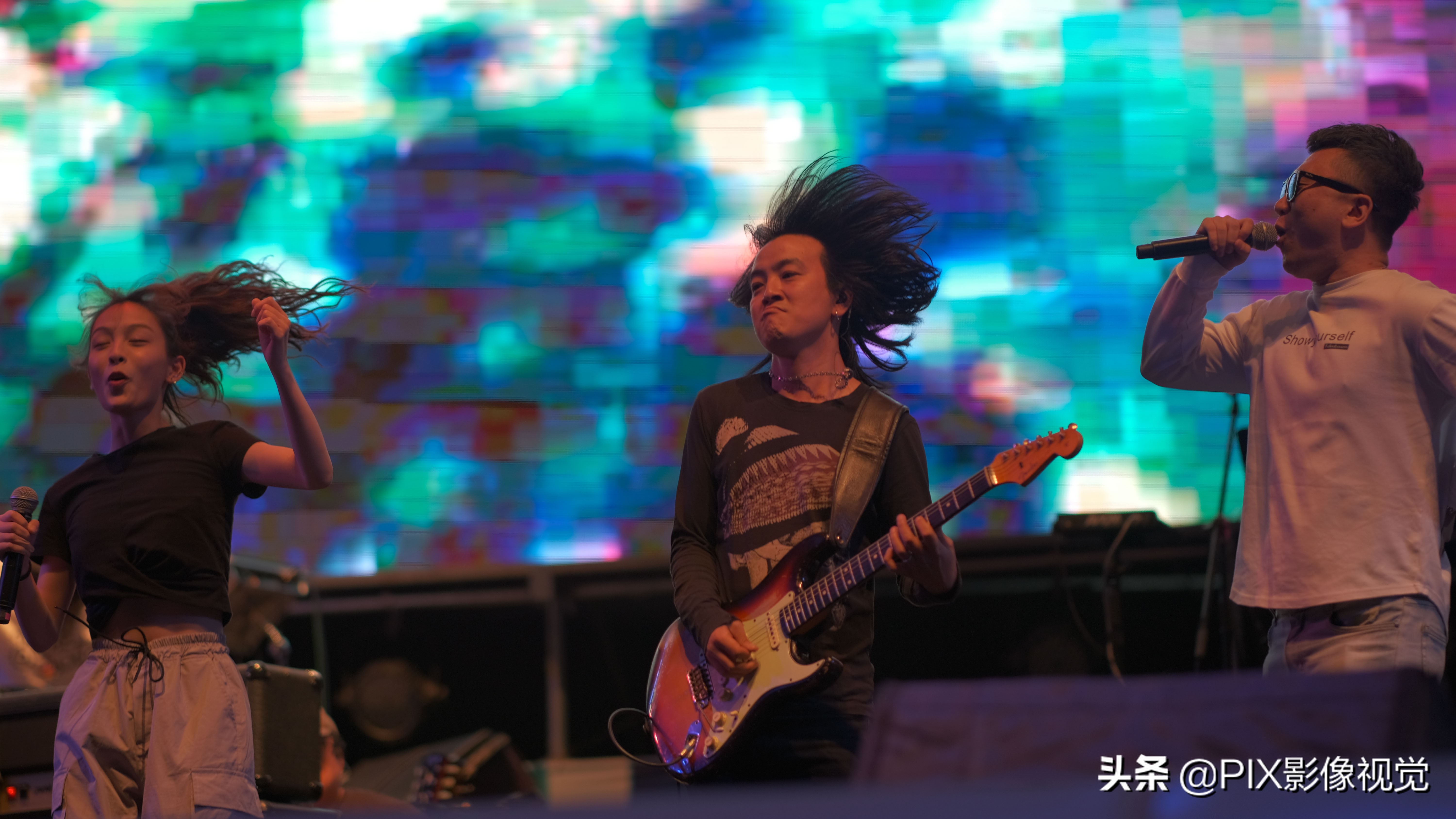 聊一下富士微单,富士x-h1现在还值得入手吗