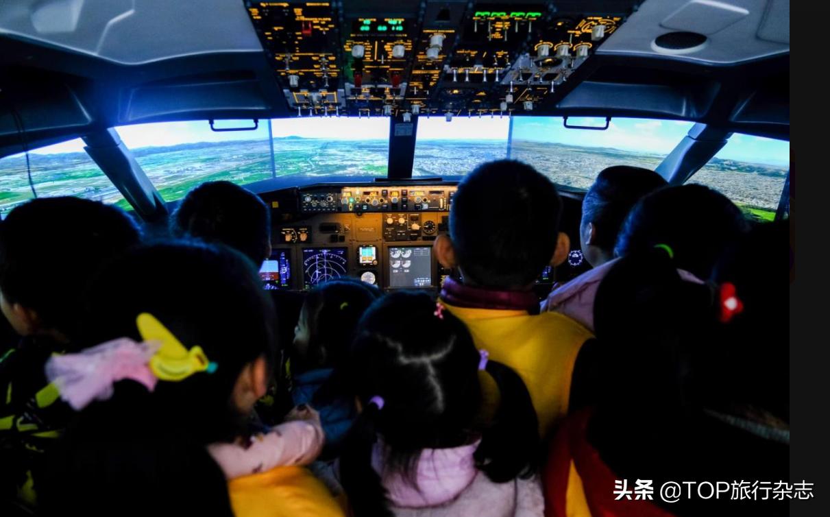 筑梦潇湘,一鹭高飞——小记者走进白鹭大讲堂