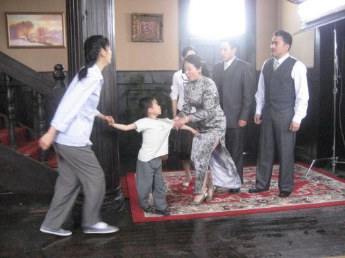 一个男人爱惨了一个女人什么表现,女人爱惨了一个男人的表现