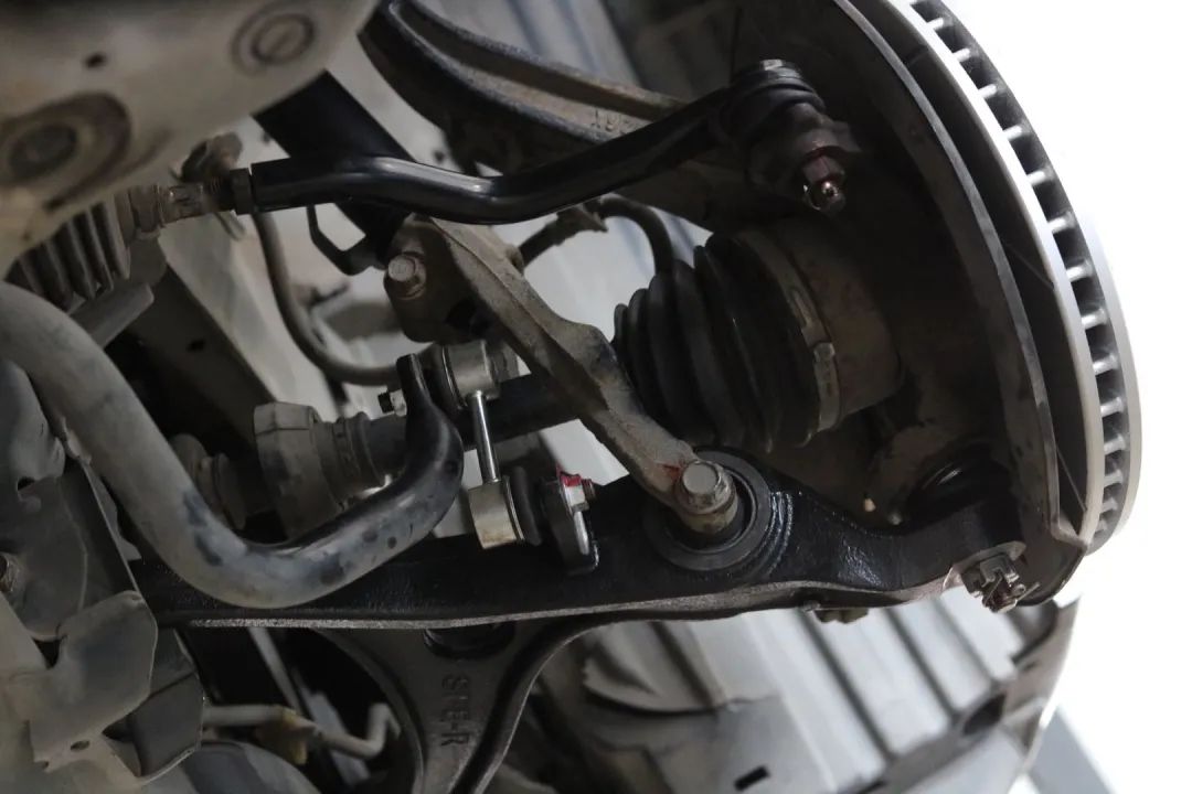 怪兽修车翻新奥迪q7,怪兽修车老车翻新