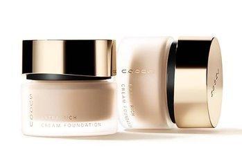 粉底液测评排行榜：最好用的是这款让你8小时不脱妆，你要美美哒