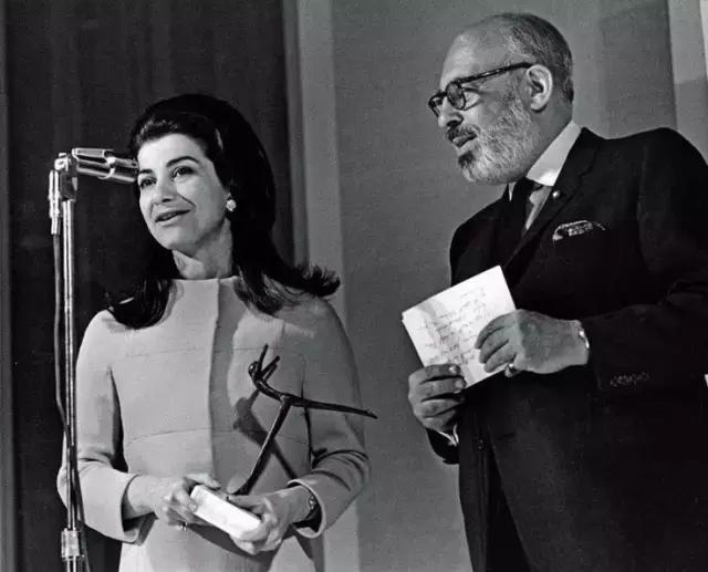 梦露经典高跟鞋,梦露最漂亮的高跟鞋