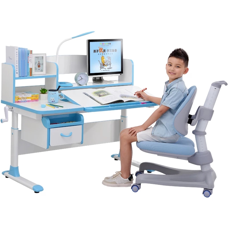 儿童书桌买挡板的好吗,护童儿童书桌推荐