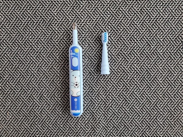 贝医生儿童电动牙刷k5底座拆解,贝医生声波电动牙刷e0评测