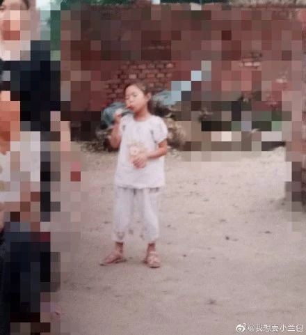 日本妈妈拍女儿照片,日本妈妈给孩子拍摄的照片