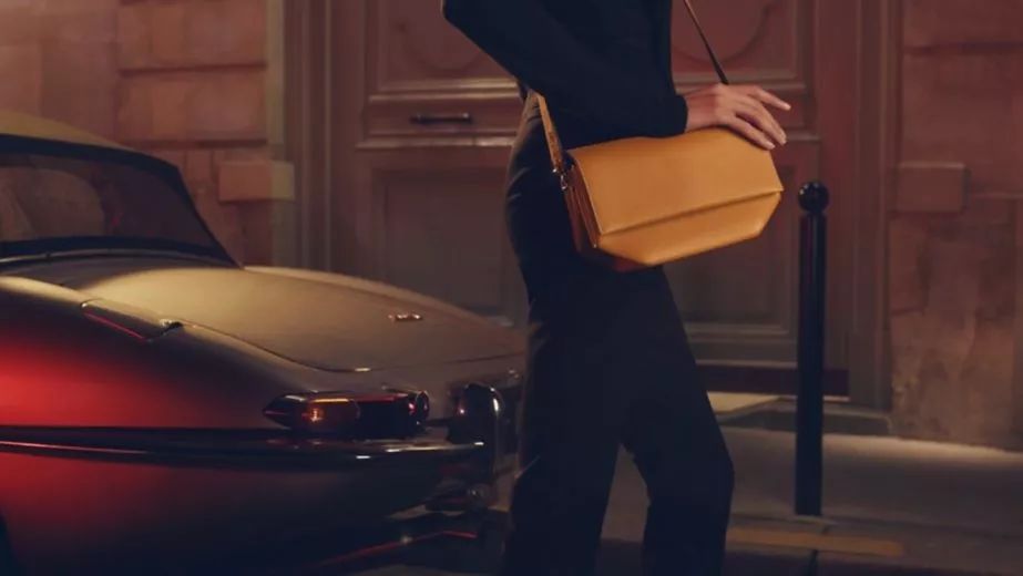 两百多的包包廉价吗,两百的包和两万的包