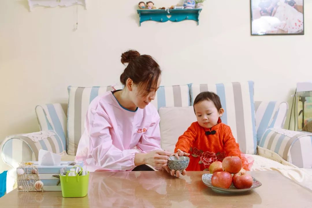 哺乳期乳头皲裂怎么解决,哺乳期乳头皲裂多久能好