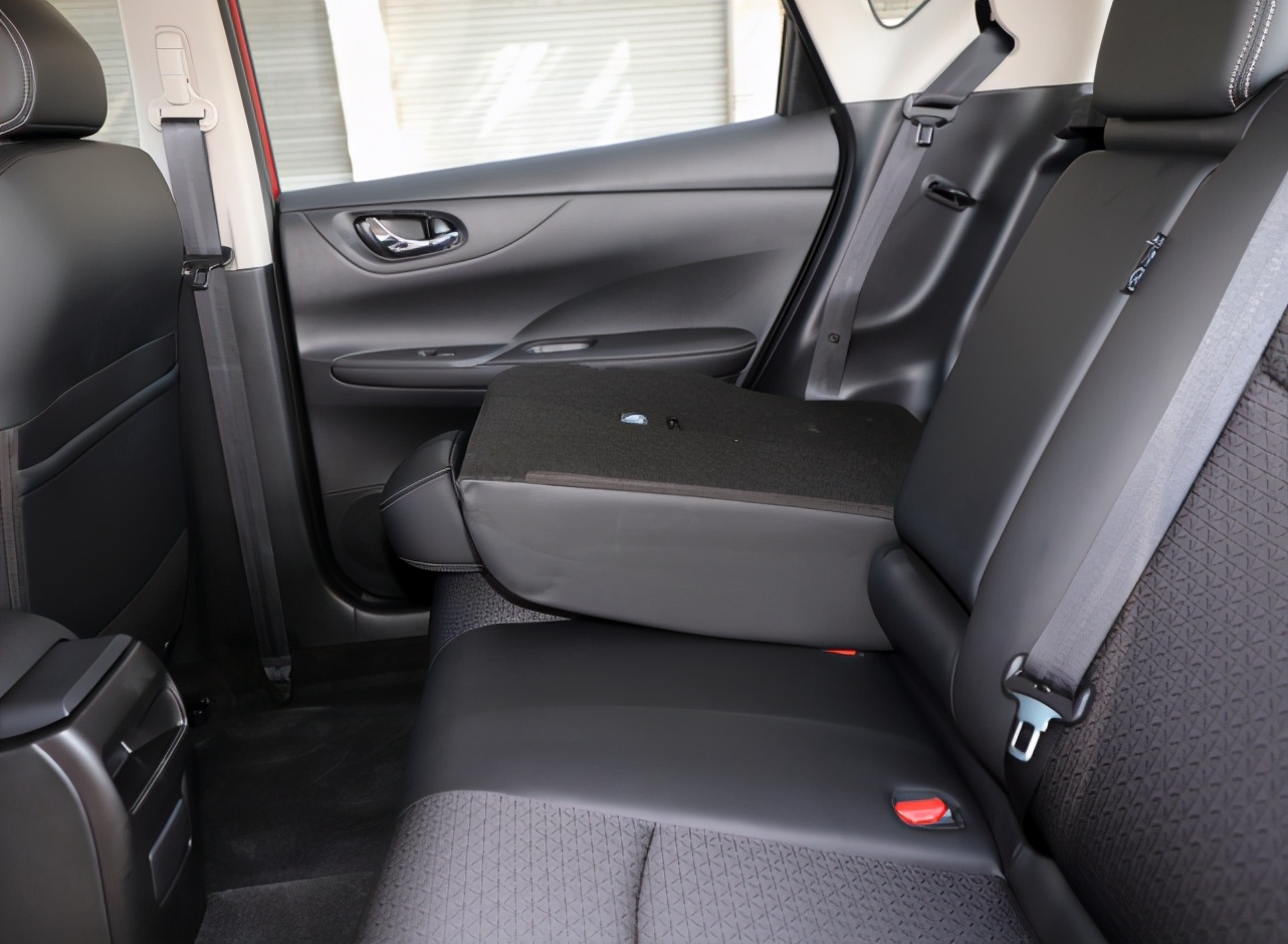 家用省油日产轿车,东风日产骐达优惠5万