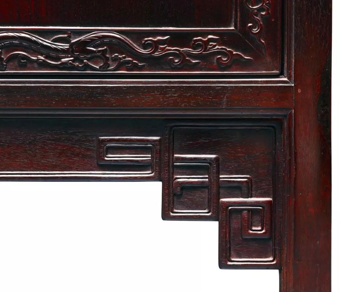 香港拍卖过亿的瓷器图片,香港保利瓷器拍卖图片