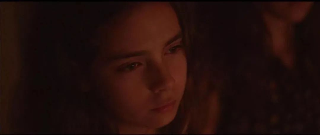 这部关于五个女孩的电影，折射的才是姐姐们真实的人生