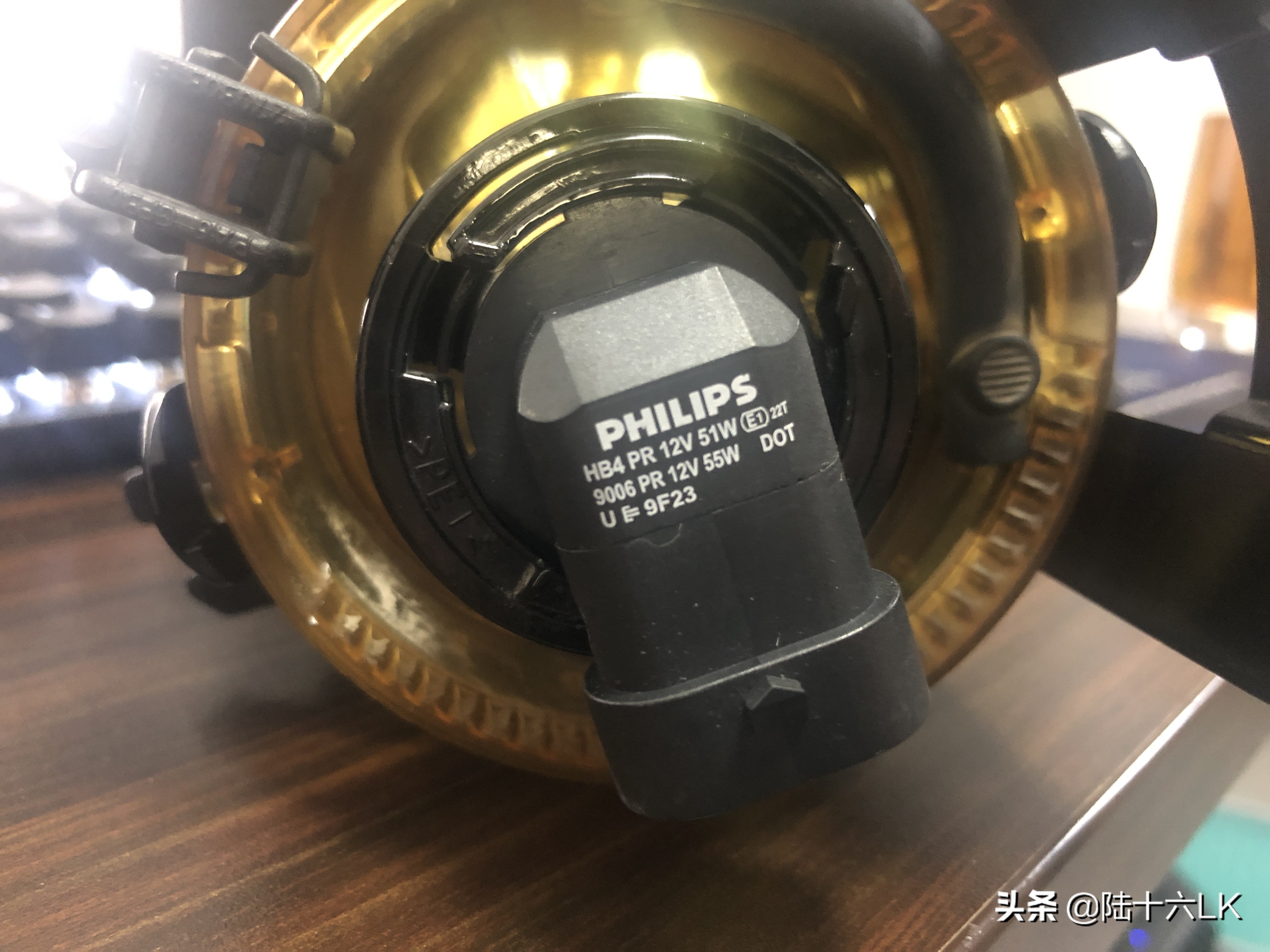 斯柯达原厂雾灯,德国进口海拉雾灯