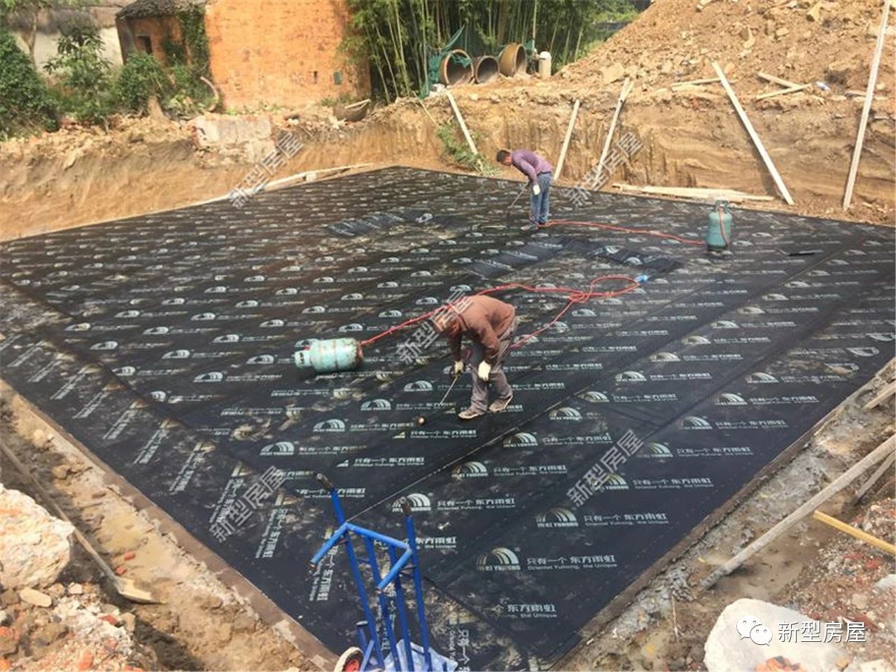 农村盖房条形基础地基需要多少钱,农村自建房桩基和条形基础哪个好