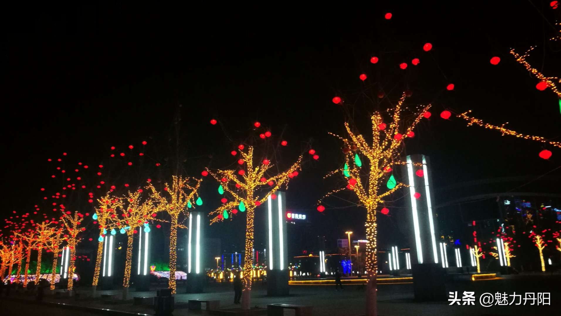 红旗飘扬春潮涌,专题片解说词——菏泽市开发区丹阳街道科学发展纪实