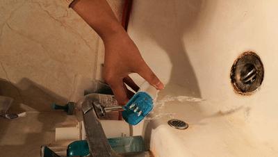 送给父亲的新礼物——须眉电动剃须刀,去除硬胡子丝毫不费劲