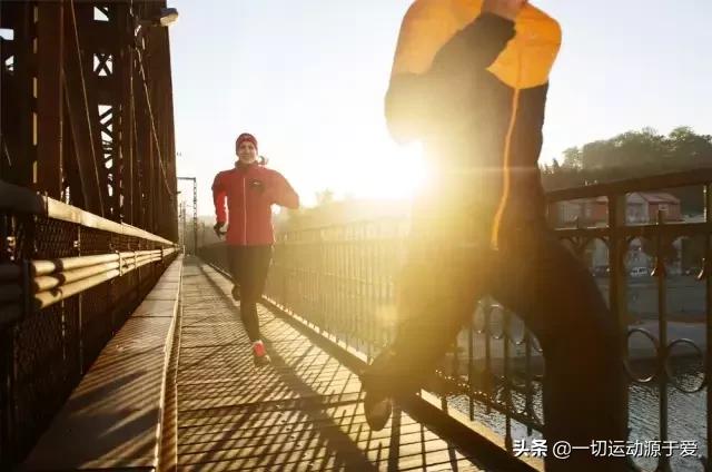 这19个症状，只有跑步的人才有……看完我真的服了