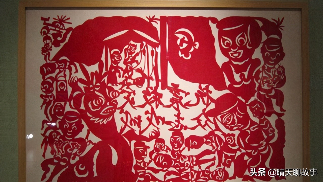 俄罗斯美女来到中国买东西,俄罗斯美女到中国买东西