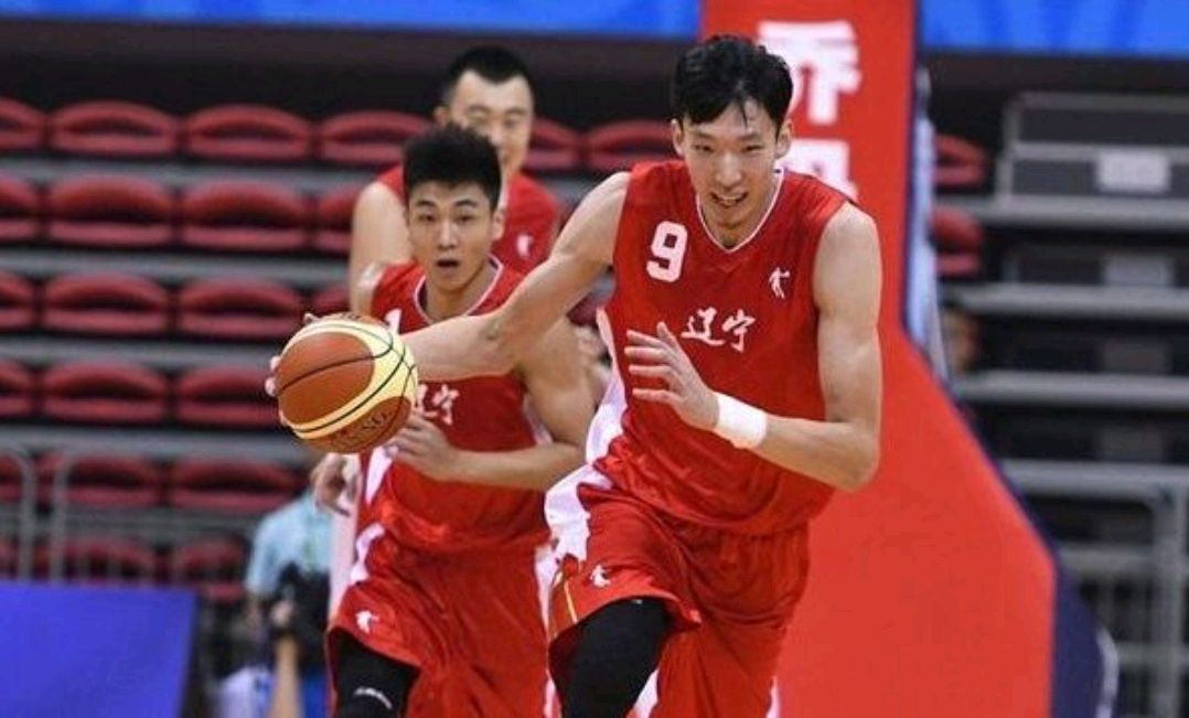 辽宁周琦新消息,周琦加盟广东宏远新闻发布会