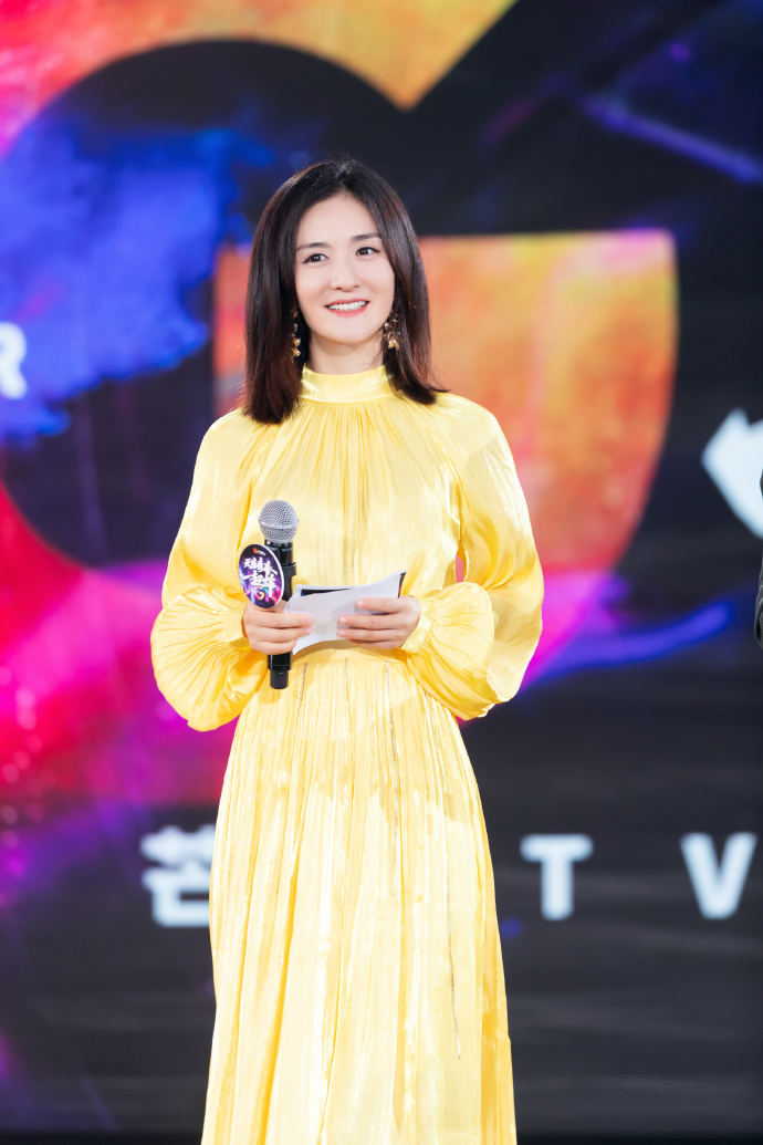 谢娜皮肤怎么那么好 (谢娜粉底厚度多少)