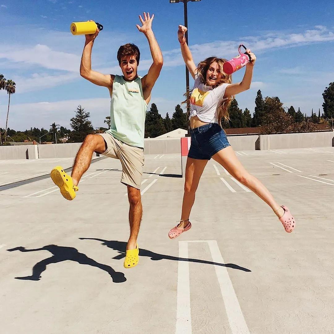 洞洞鞋zara,丑到洞洞鞋